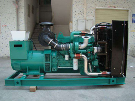 文登1100kw康明斯柴油发电机组图片 文登1100kw康明斯柴油发电机组图片