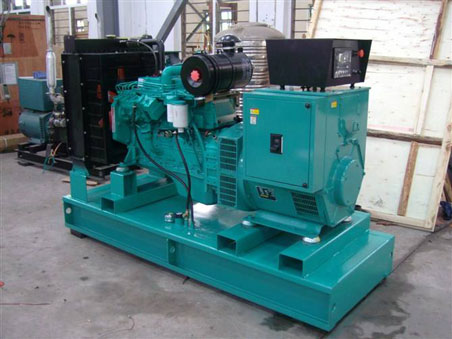 文登200kw康明斯柴油发电机组图片 文登200kw康明斯柴油发电机组图片